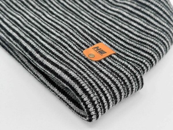H-Stitch™ Contrast Cuffed Beanie – Black/Gray | Made in USA | Trending Ski & Snowboard Beanie - Image 3